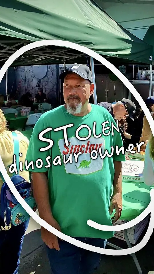 The Dino Heist season 1 episode 3: The unveiling
